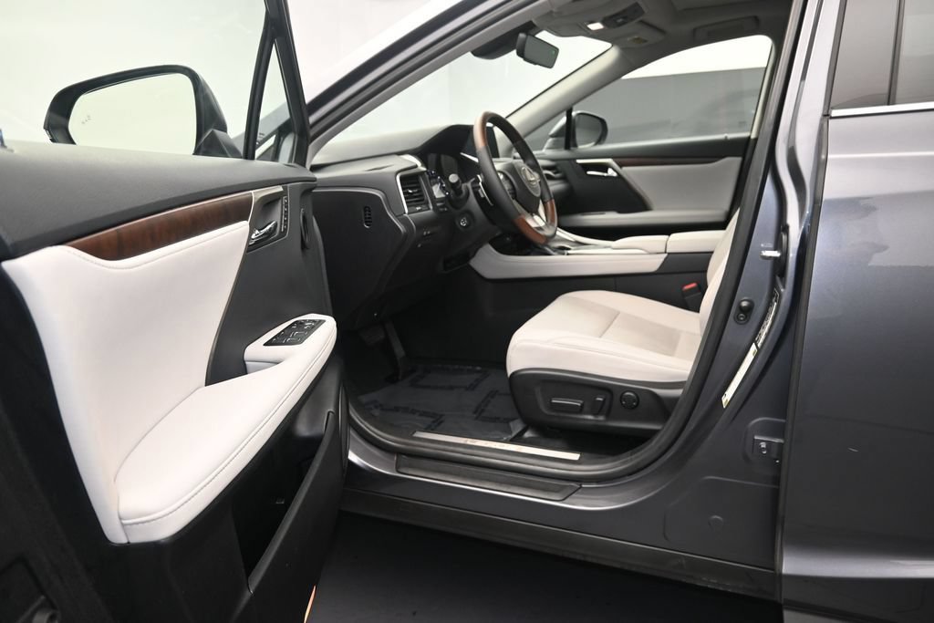 Used 2022 Lexus RX 350 FWD w/ Premium Package image 10