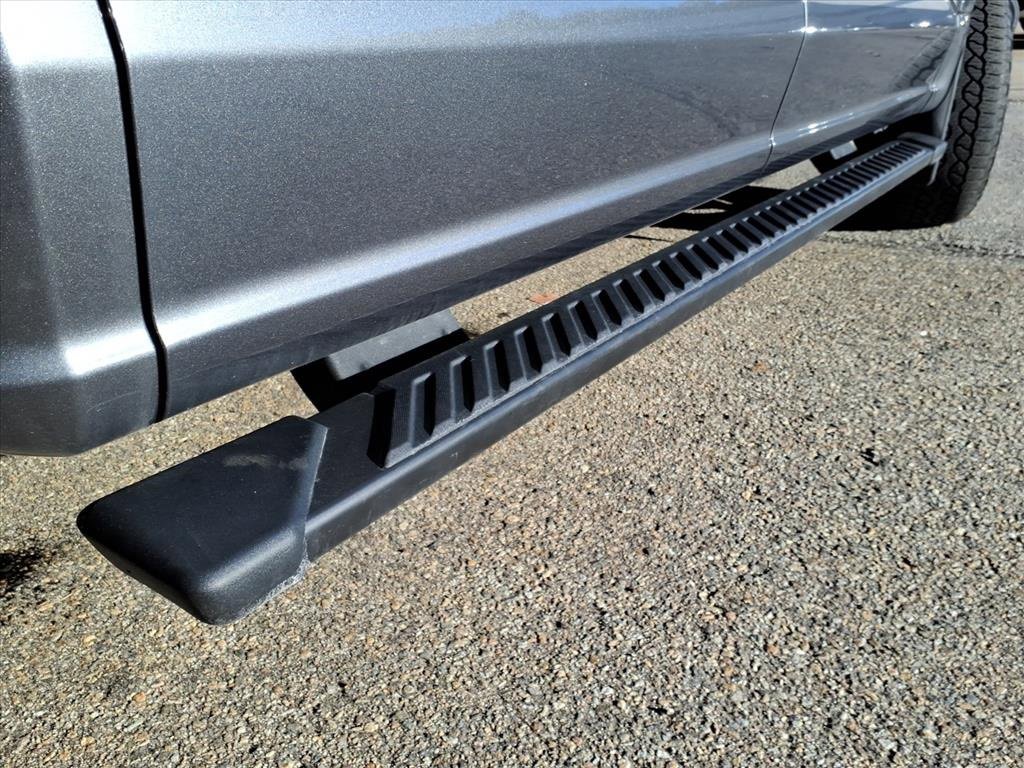 Used 2022 Ford F150 XLT w/ Equipment Group 302A High image 9