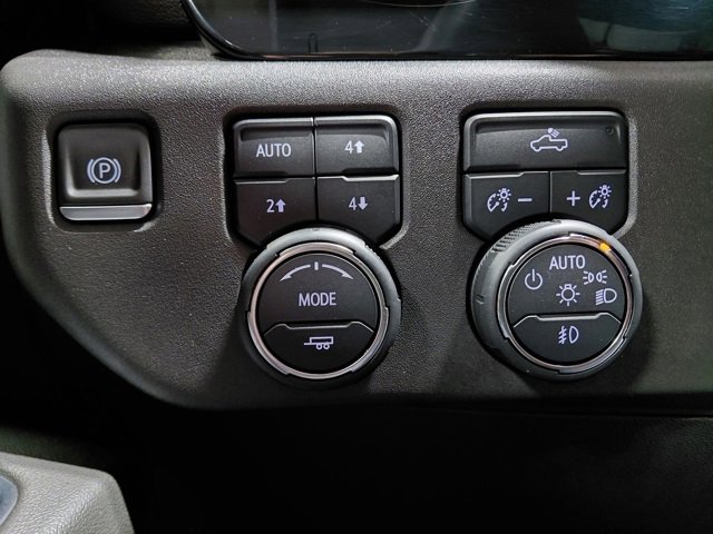 Certified 2024 Chevrolet Silverado 1500 LT Trail Boss w/ Convenience Package II image 43