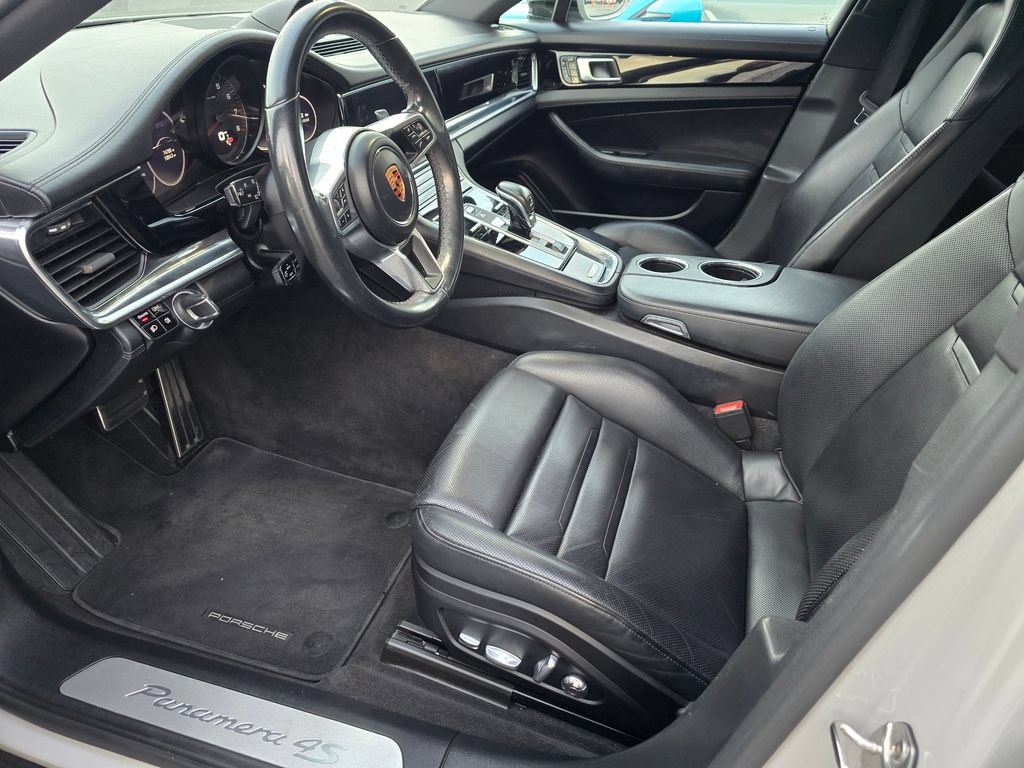 Used 2018 Porsche Panamera 4S AWD/4WD image 10