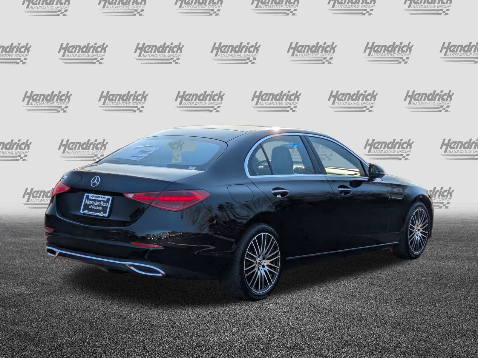 Used 2025 Mercedes-Benz C 300 4MATIC Sedan image 10
