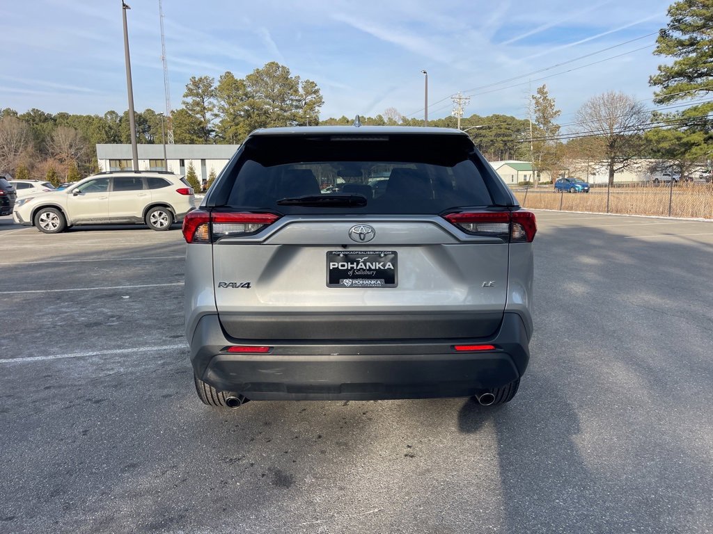 Used 2025 Toyota RAV4 LE image 10
