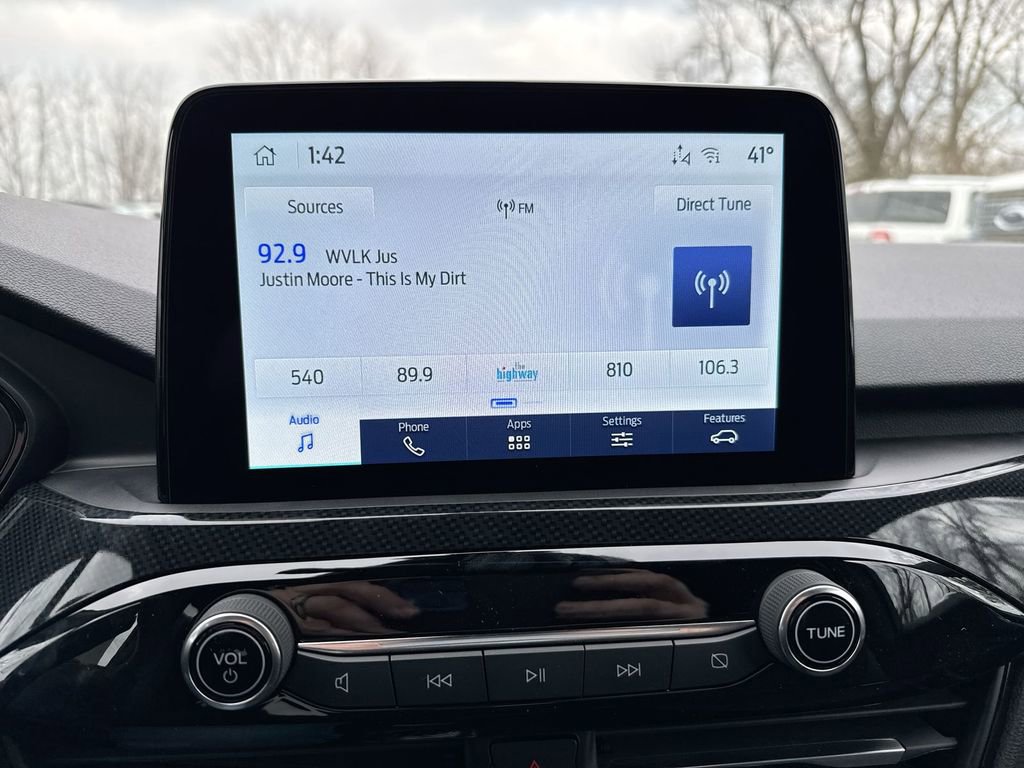 New 2025 Ford Escape ST-Line w/ Cold Weather Package AWD/4WD image 13