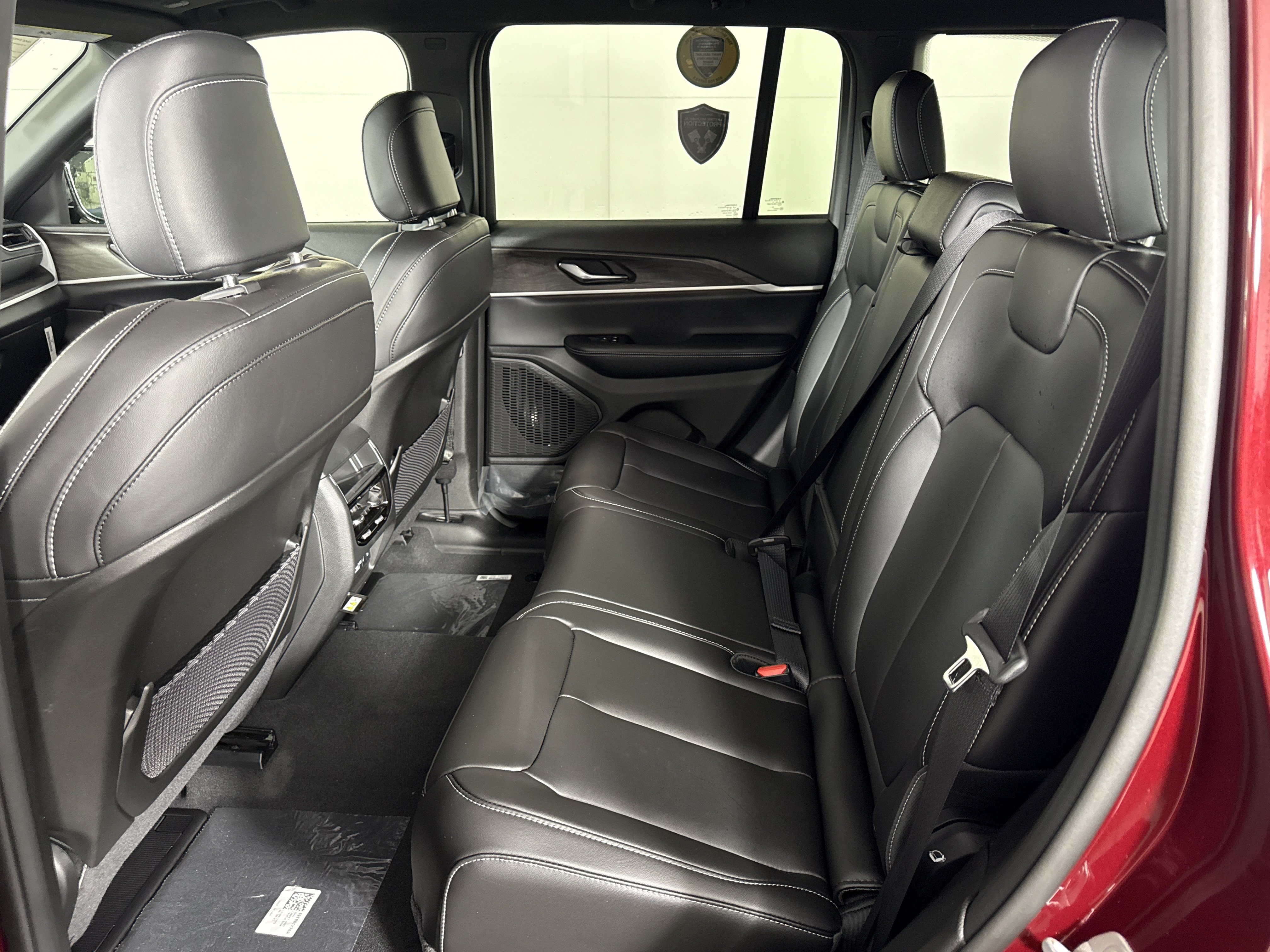 New 2025 Jeep Grand Cherokee Limited AWD/4WD image 14