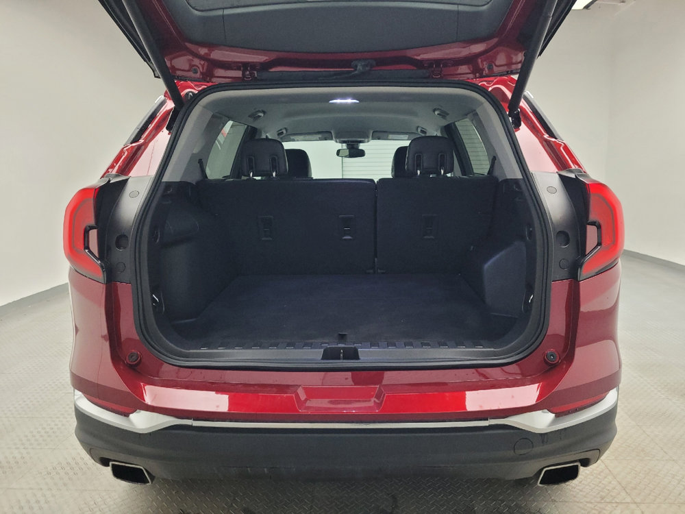 Used 2020 GMC Terrain SLT w/ Preferred Package image 29