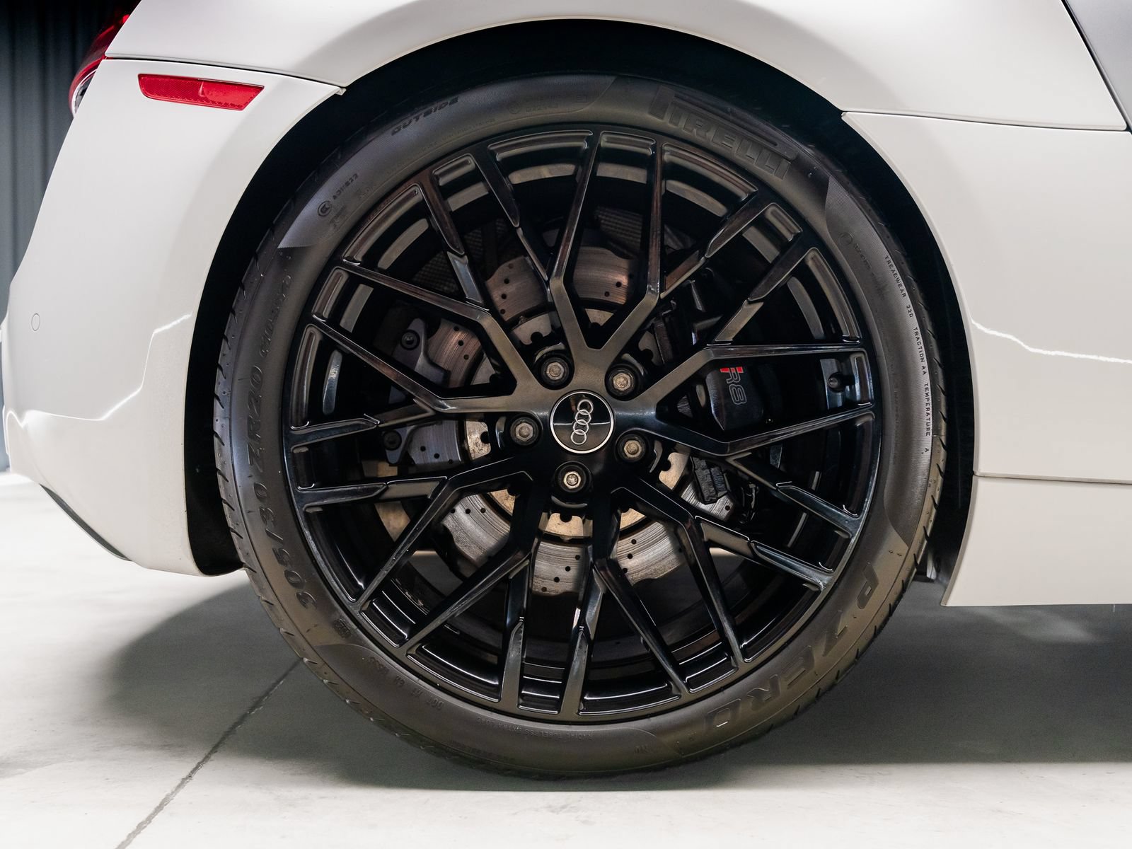 Used 2014 Audi R8 V8 AWD/4WD image 30