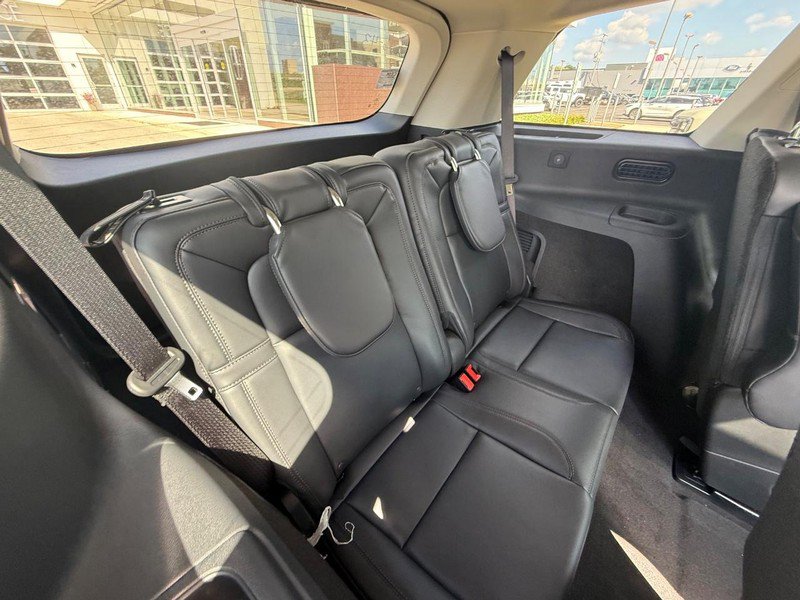 New 2027 Lincoln Aviator Reserve w/ Jet Appearance Package AWD/4WD image 5