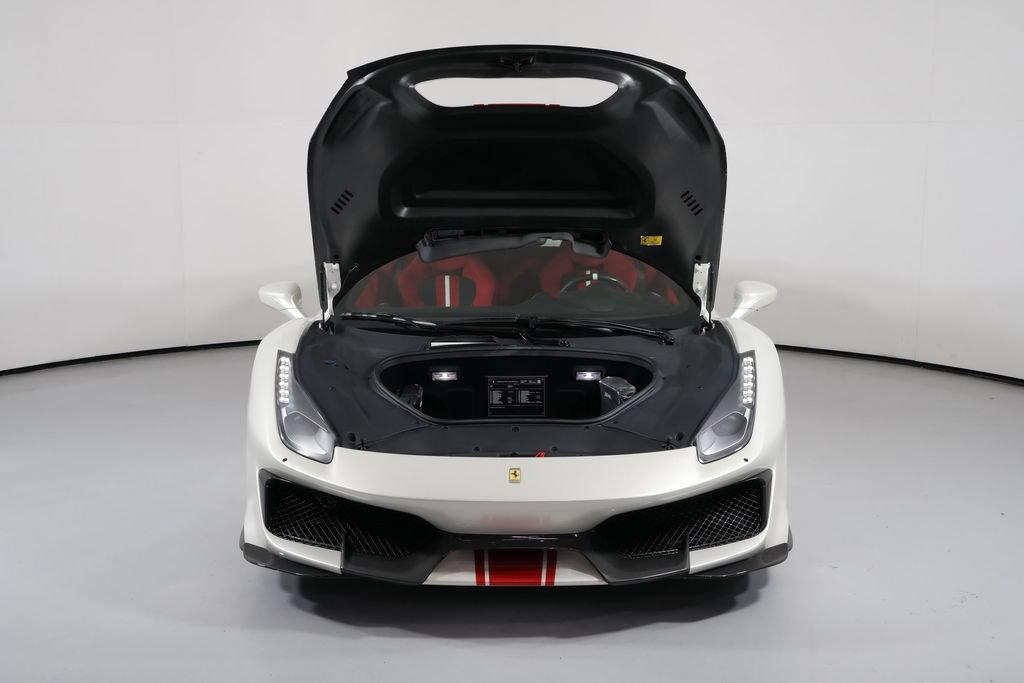 Used 2020 Ferrari 488 Pista Spider RWD image 9