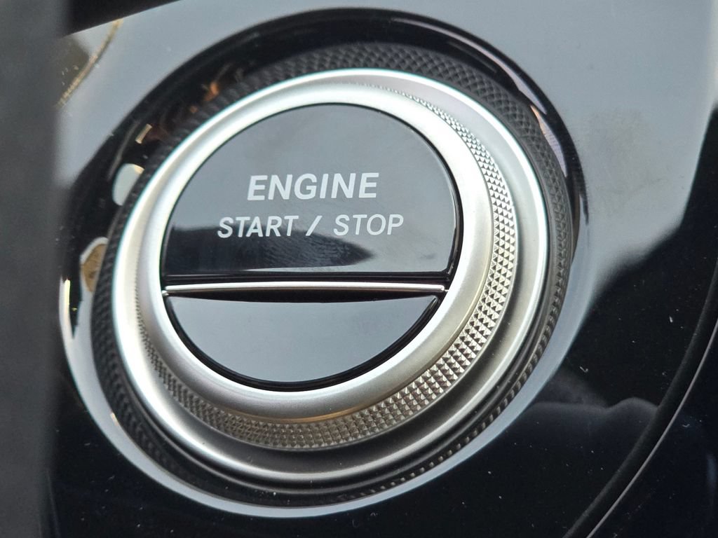 New 2026 Mercedes-Benz E 53 AMG e 4MATIC Sedan image 39
