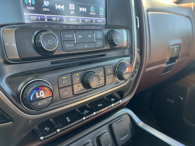Used 2016 Chevrolet Silverado 1500 High Country w/ High Country Premium Package AWD/4WD image 11