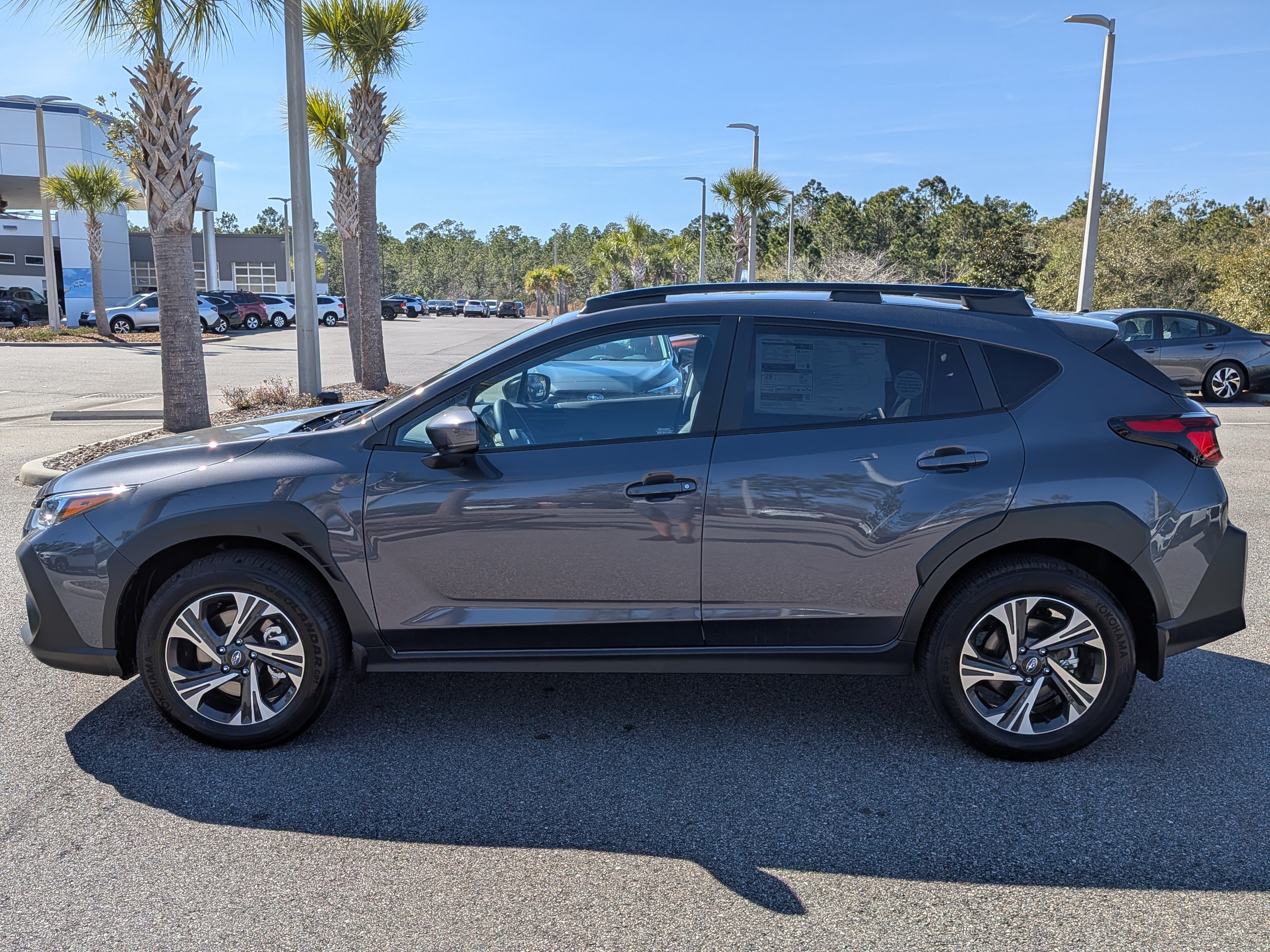 Used 2026 Subaru Crosstrek 2.5i Premium AWD/4WD image 7
