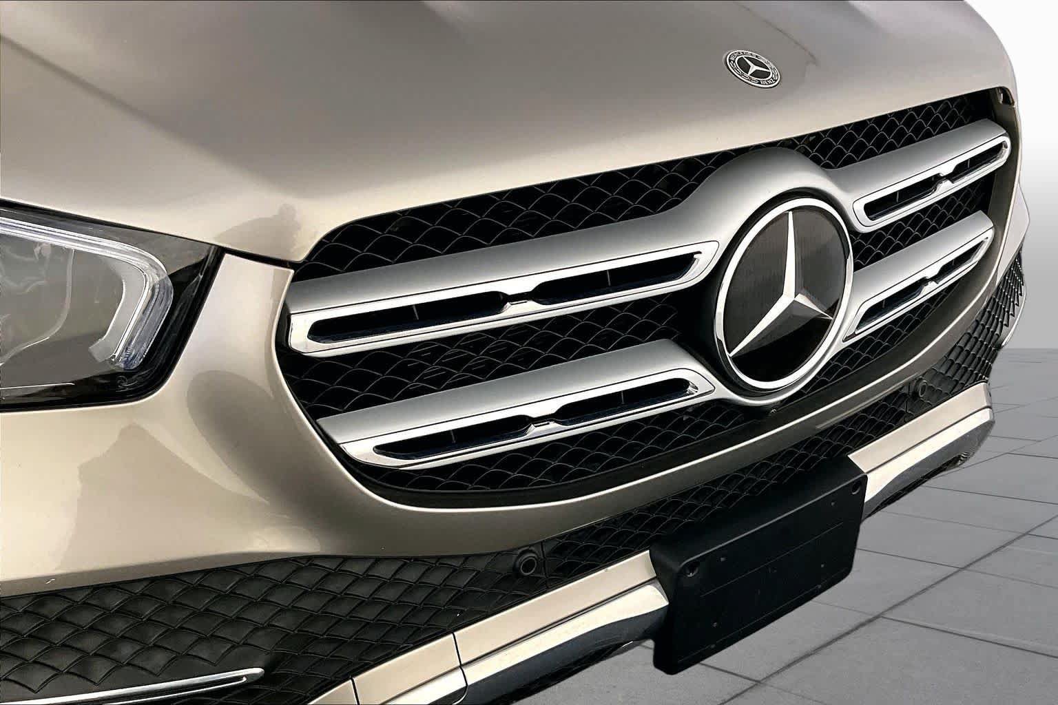 Used 2022 Mercedes-Benz GLE 350 4MATIC image 32
