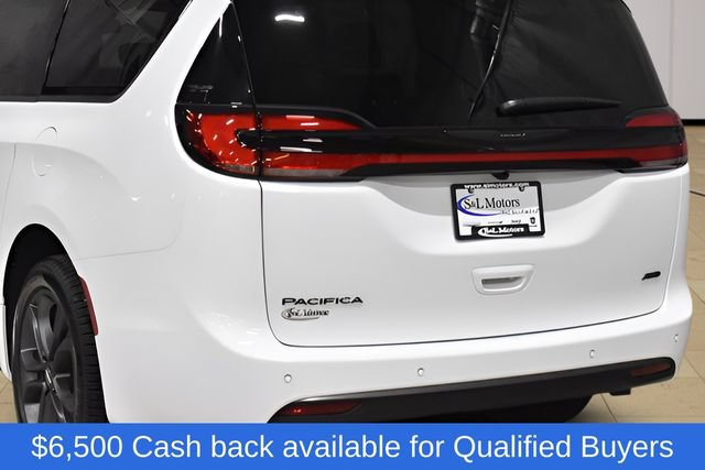 New 2026 Chrysler Pacifica Select AWD/4WD image 39