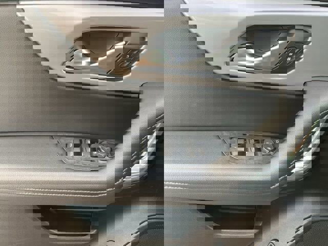 Used 2022 Chevrolet Blazer LT image 24