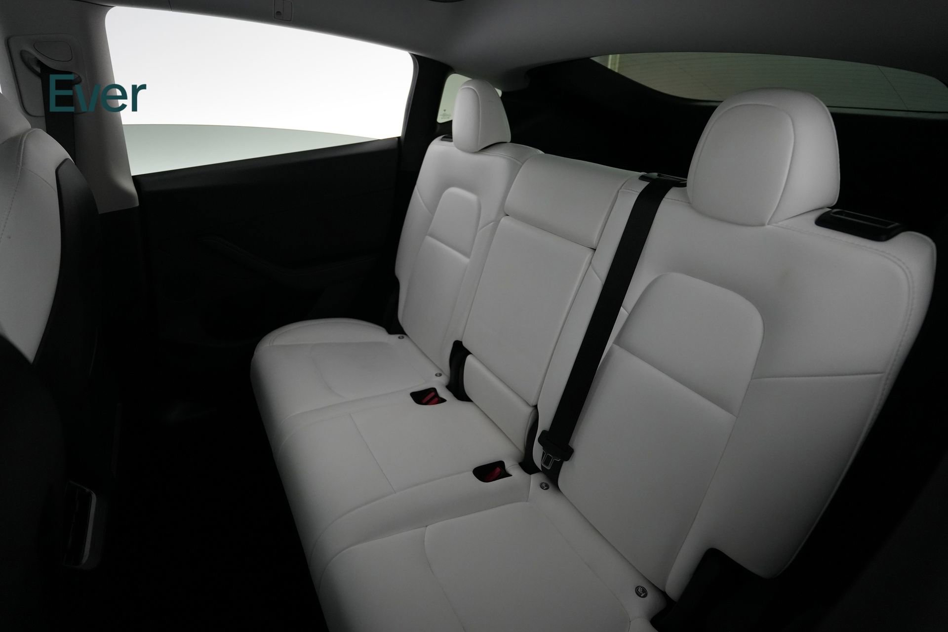 Used 2023 Tesla Model Y Long Range image 24