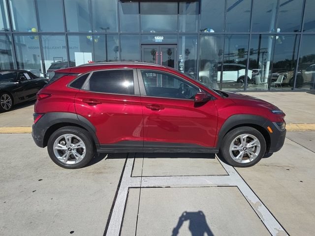 Used 2023 Hyundai Kona SEL w/ Cargo Package AWD/4WD image 4