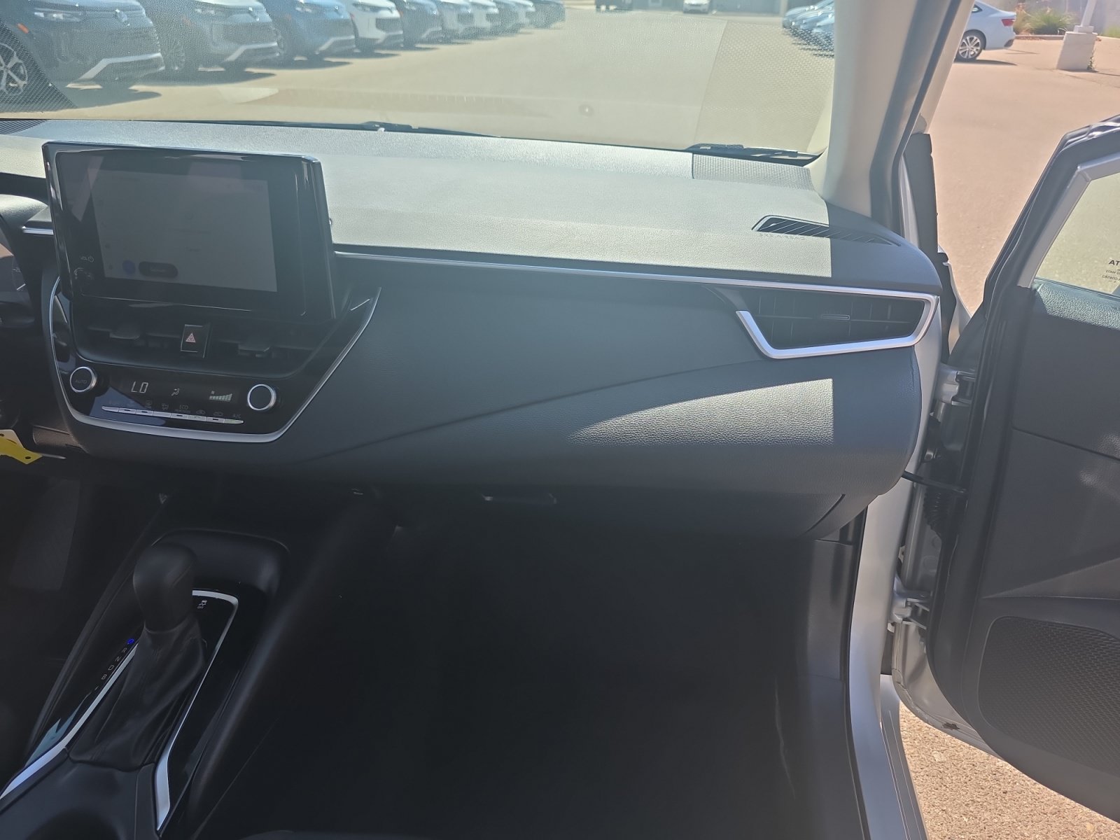 Used 2024 Toyota Corolla LE FWD image 20
