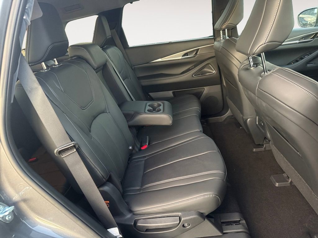 New 2025 INFINITI QX60 Luxe image 29