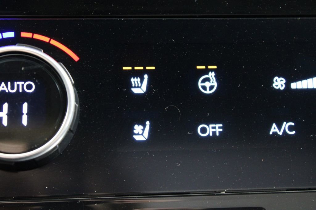 Used 2024 Hyundai Santa Fe Limited FWD image 48