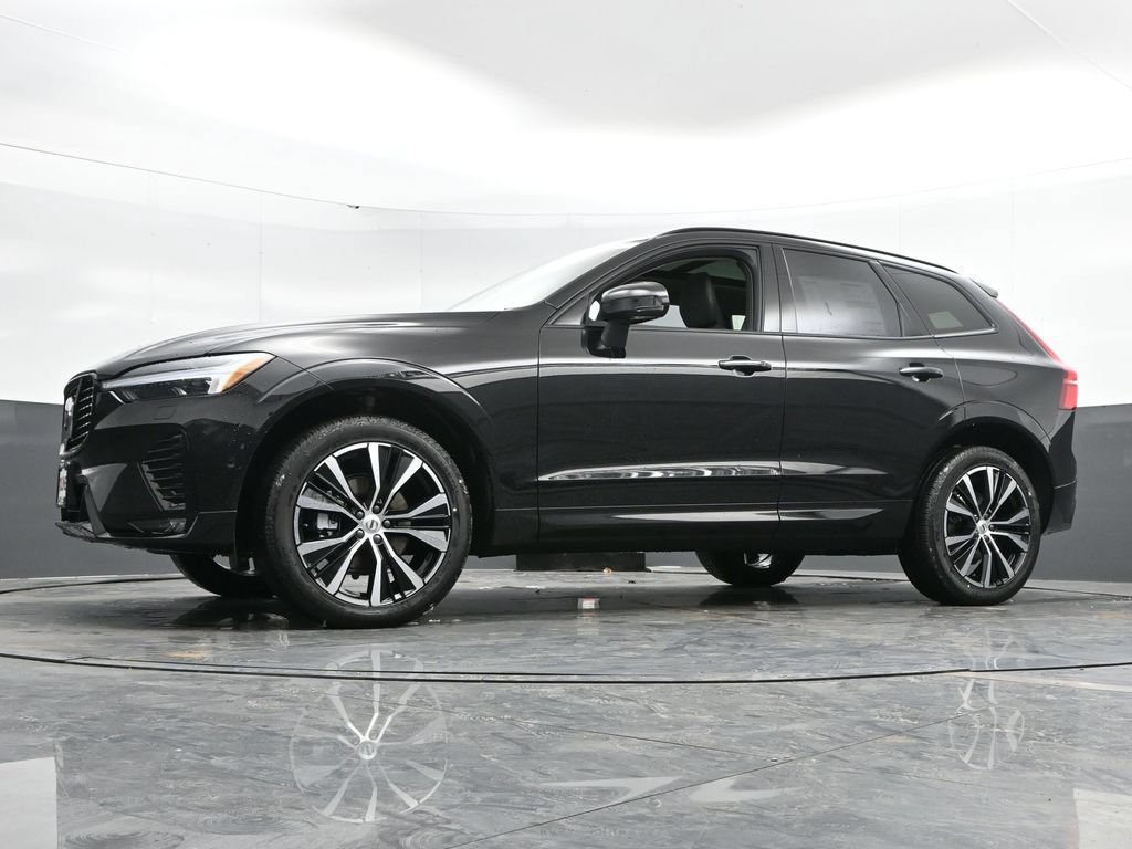 Used 2025 Volvo XC60 B5 Plus w/ Protection Package Premier AWD/4WD image 53