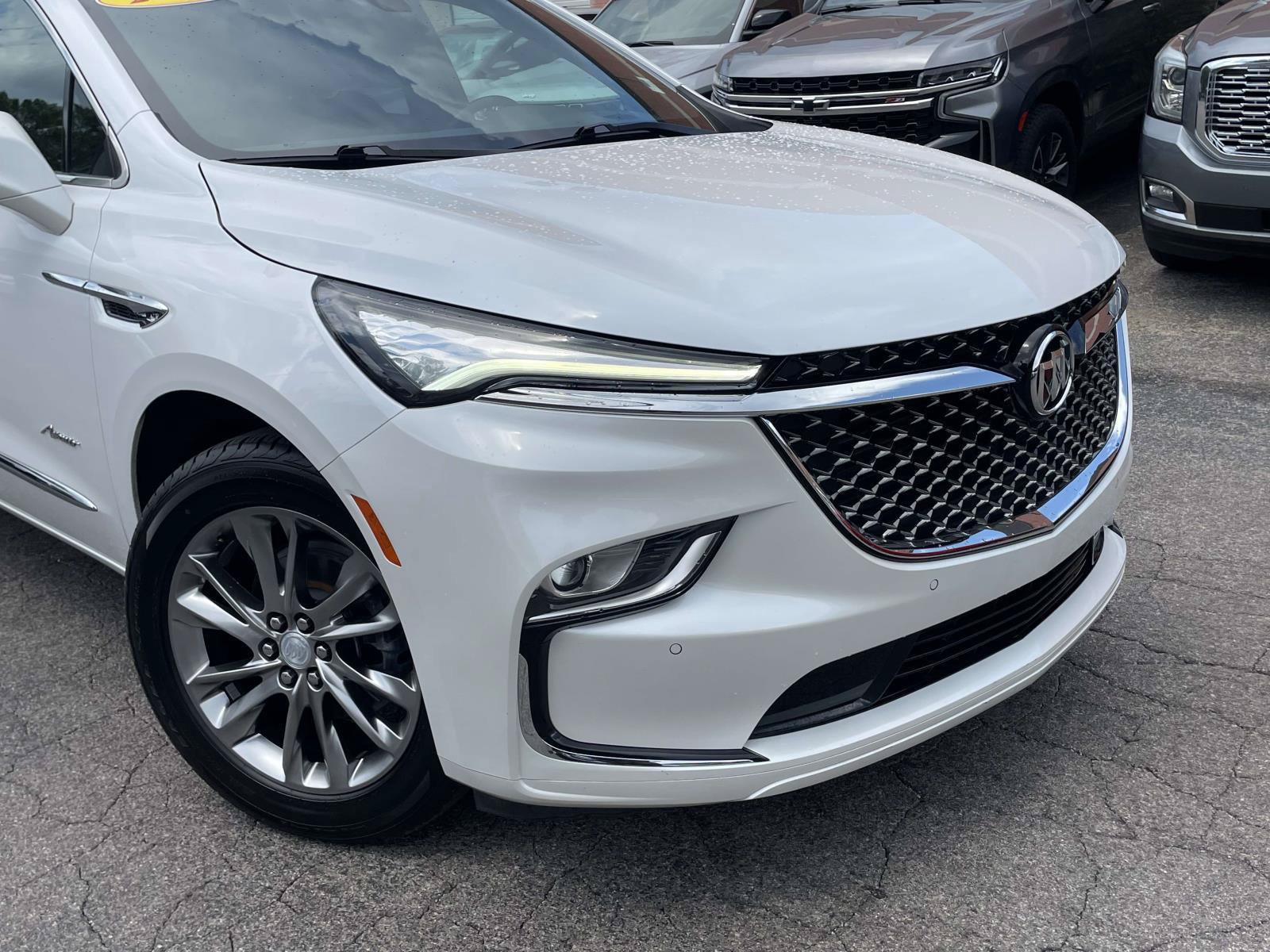 Used 2022 Buick Enclave Avenir w/ Trailering Package, 5000 lbs. AWD/4WD image 28