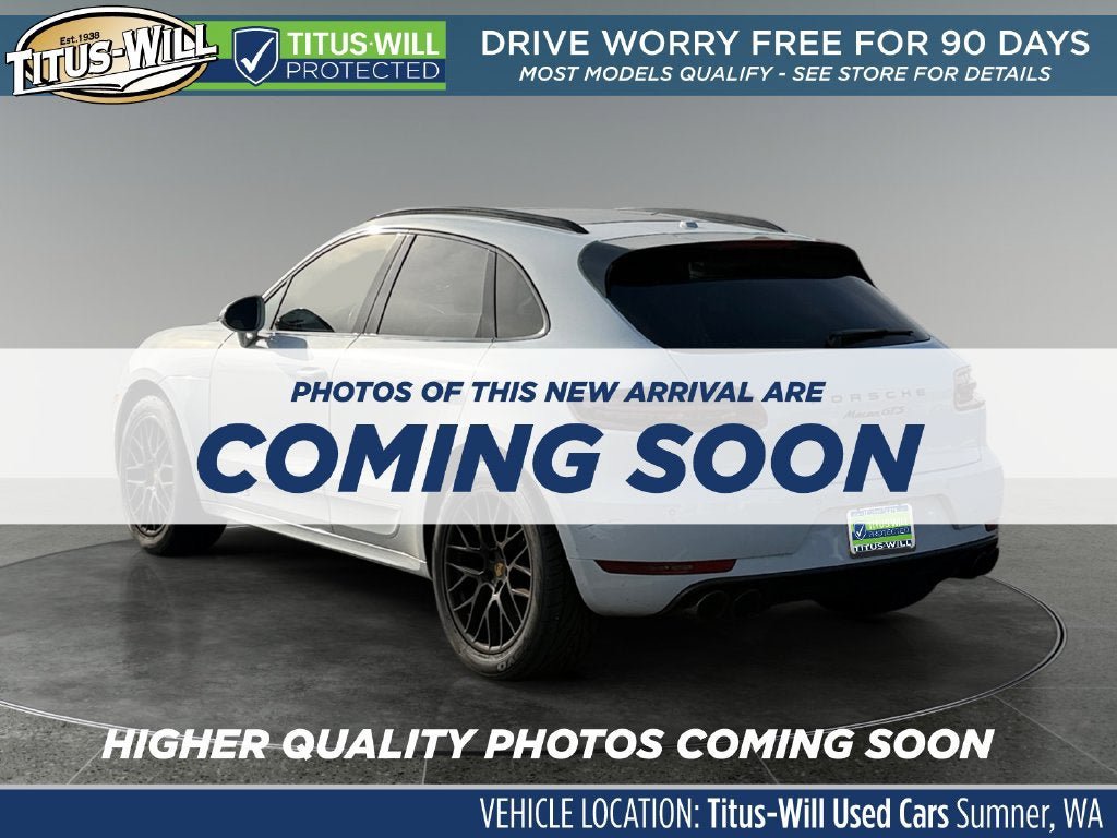 Used 2018 Porsche Macan GTS w/ Premium Package Plus AWD/4WD image 3