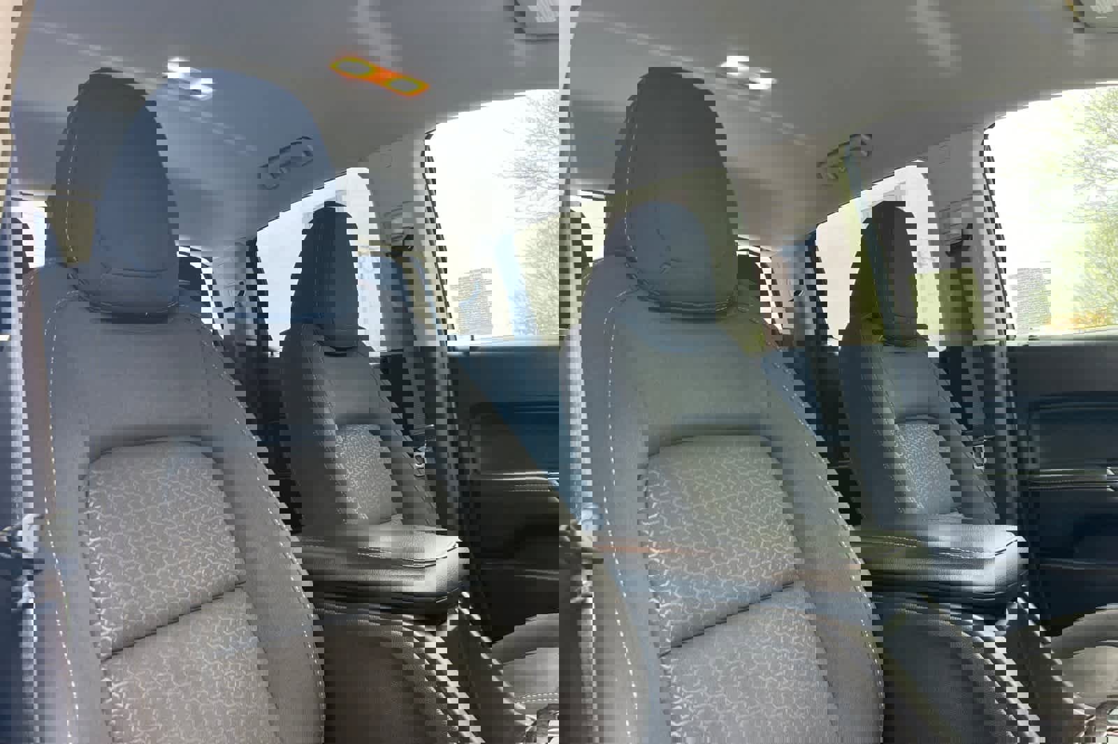 Used 2017 GMC Canyon SLE w/ SLE Convenience Package image 18