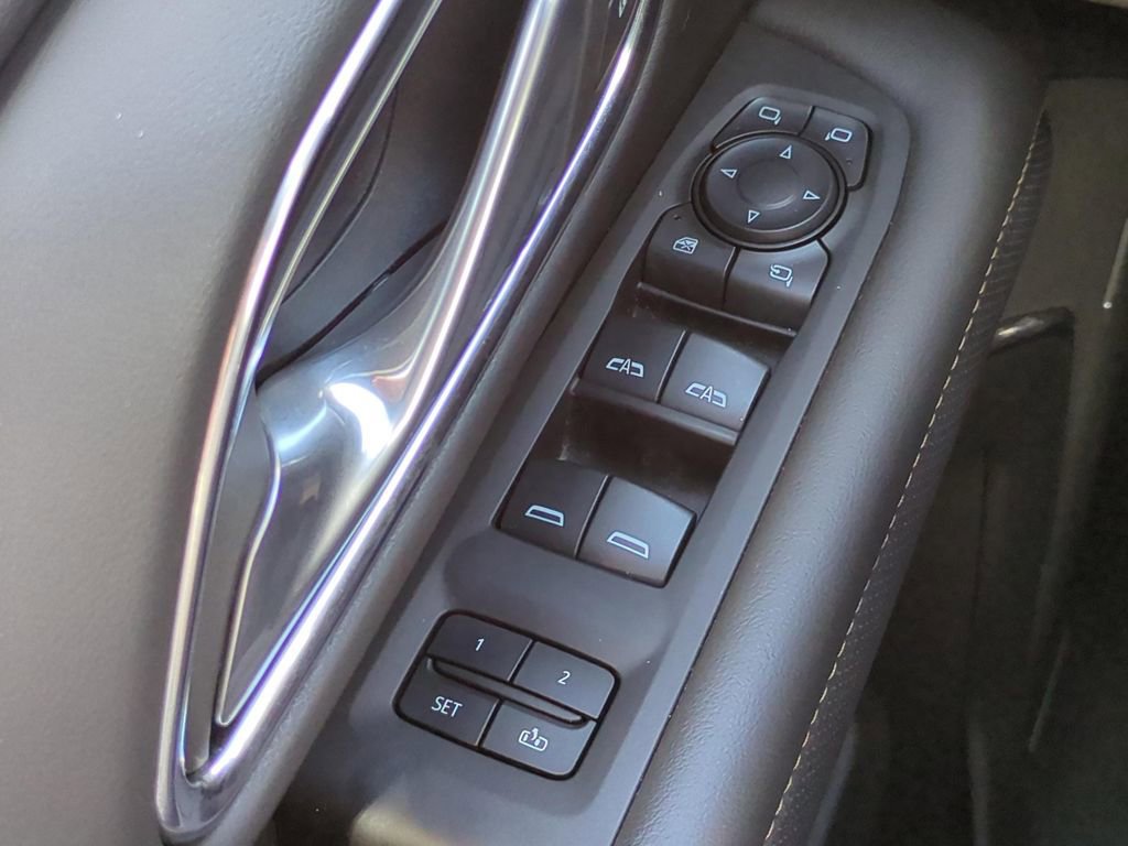 Used 2024 GMC Yukon AT4 w/ Max Trailering Package image 22