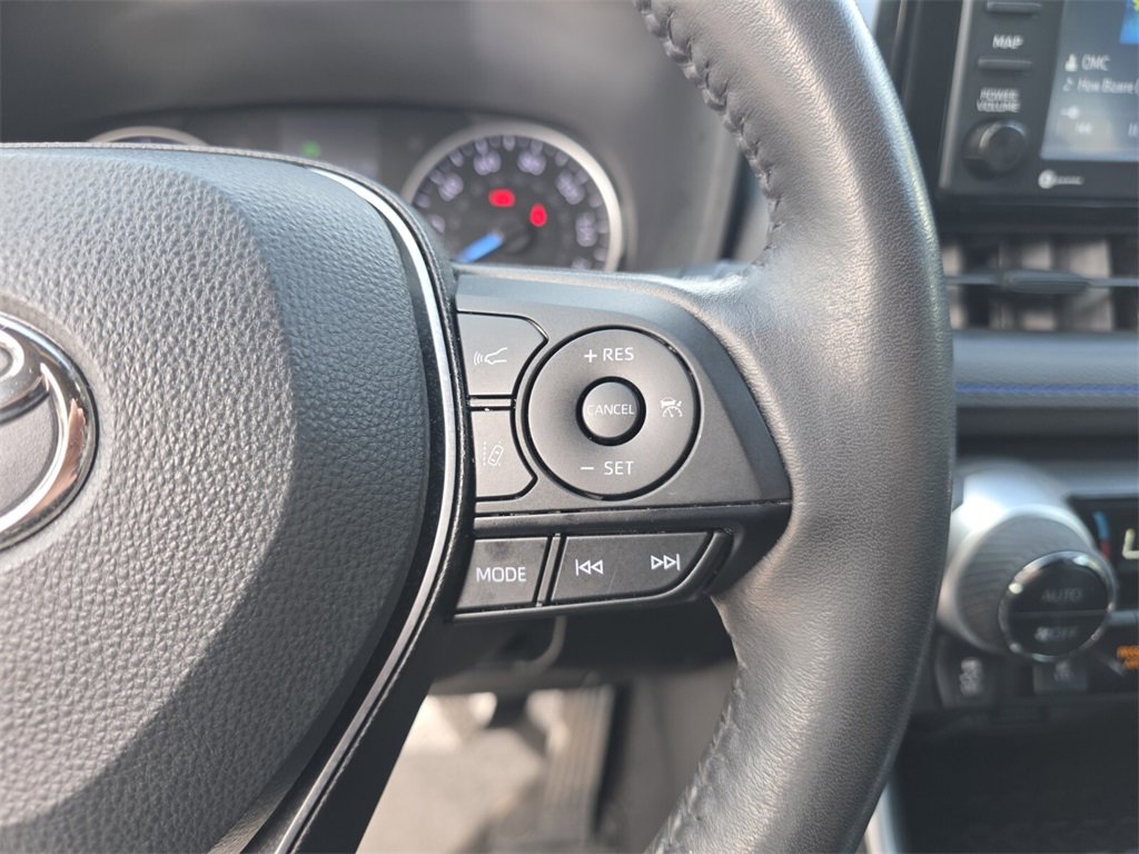 Certified 2022 Toyota RAV4 SE w/ Convenience Package image 30