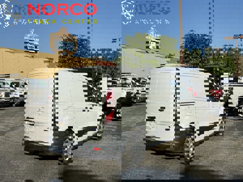 Used 2020 Ford Transit Connect XL image 35