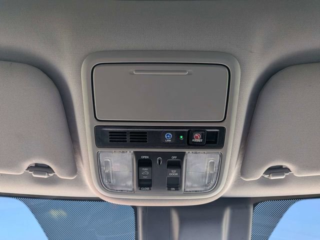 Used 2018 Honda Odyssey Touring image 24