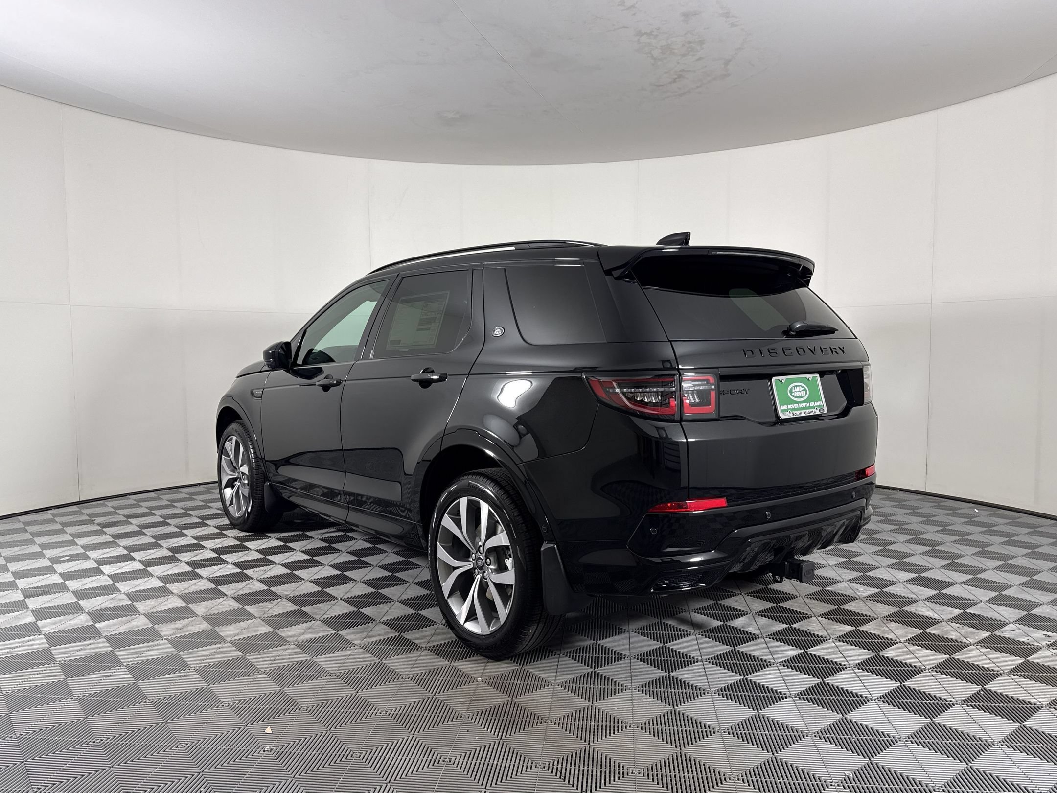 New 2026 Land Rover Discovery Sport Landmark AWD/4WD image 3