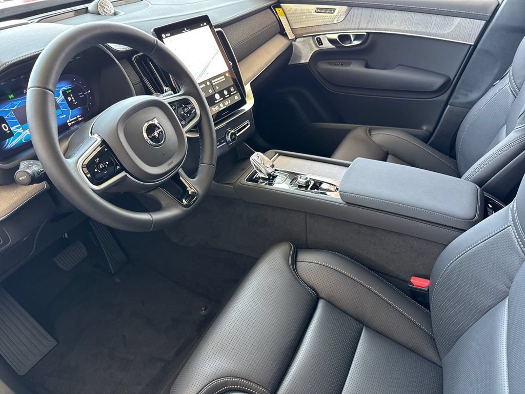 New 2026 Volvo XC90 T8 Ultra w/ Lounge Package AWD/4WD image 9