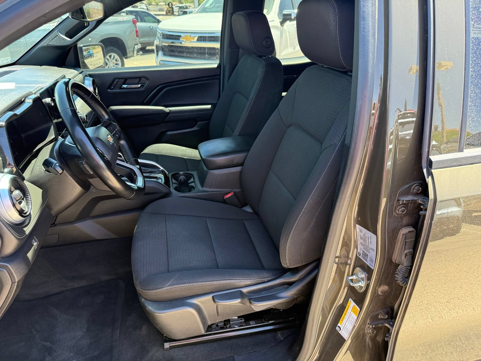 Certified 2023 Chevrolet Colorado LT AWD/4WD image 29