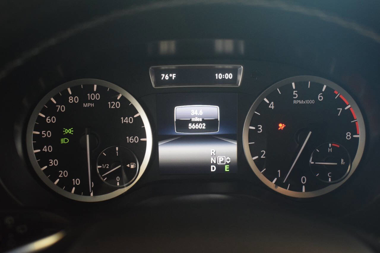 Used 2018 INFINITI QX30 Premium w/ Navigation Package image 45