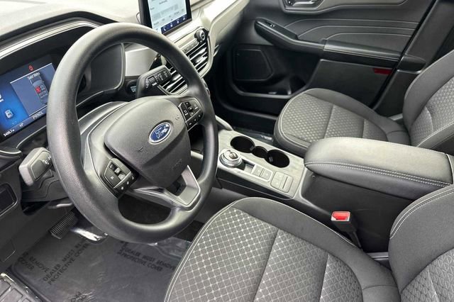 Certified 2025 Ford Escape Active image 4