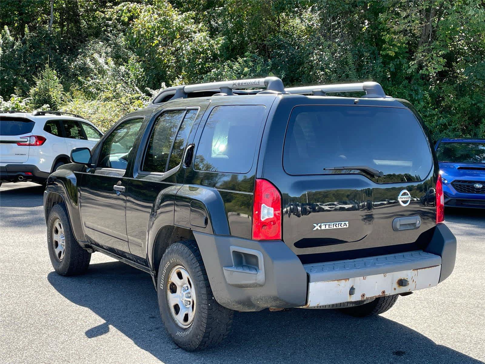 Used 2012 Nissan Xterra X AWD/4WD image 3