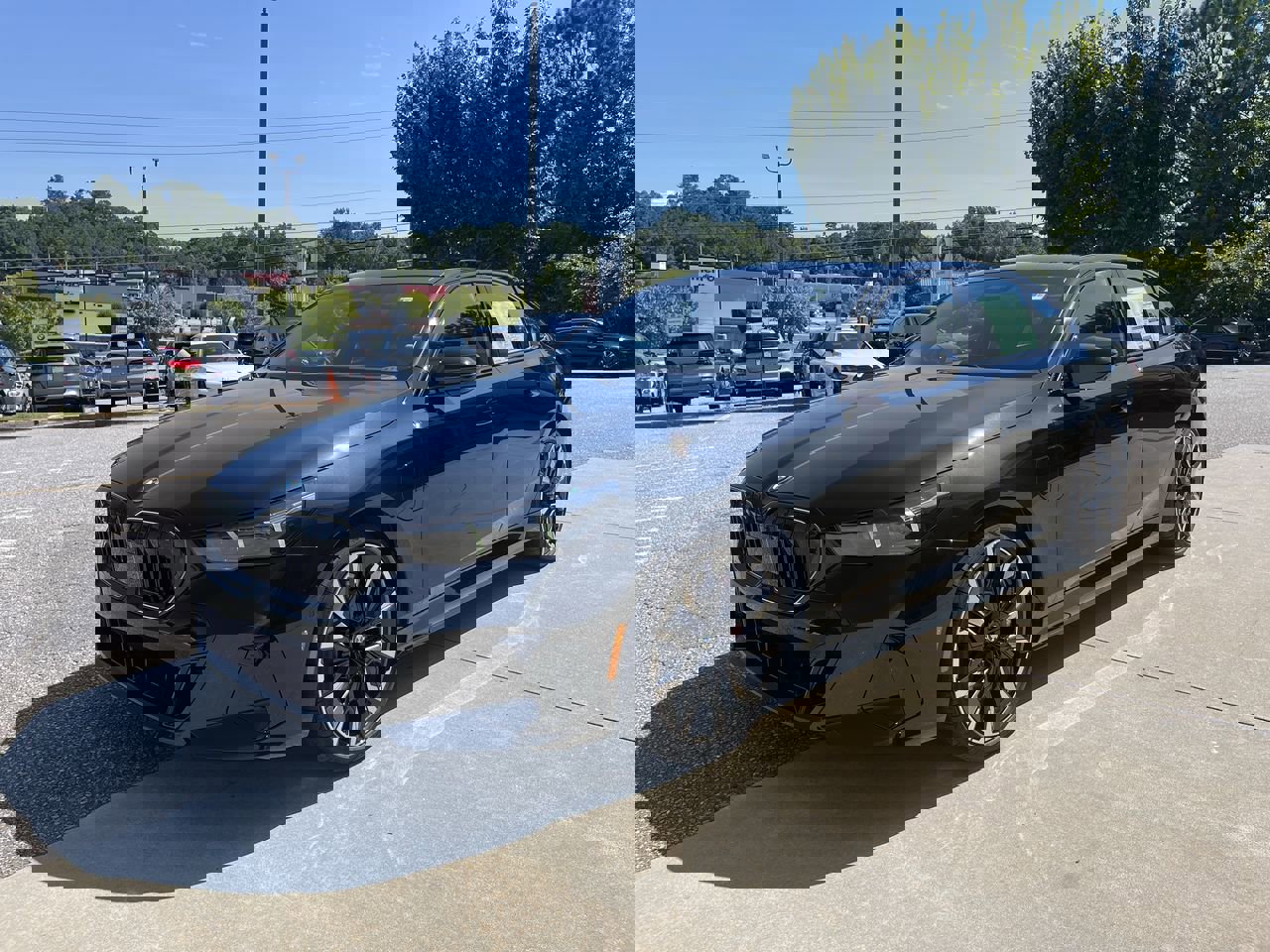 New 2026 BMW 550e xDrive w/ Executive Package image 4