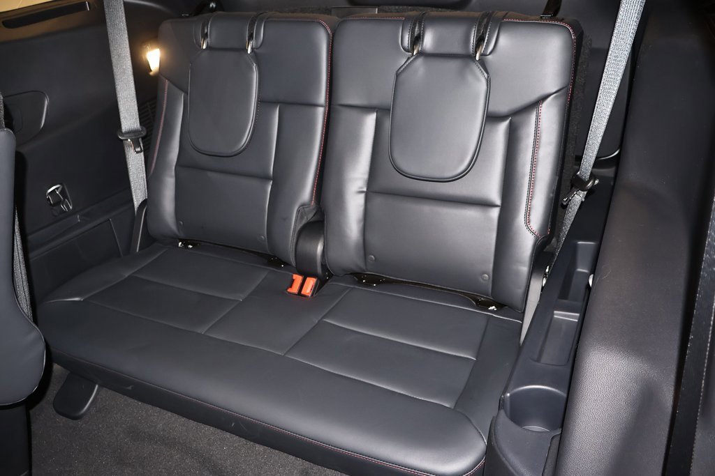 New 2026 Ford Explorer ST-Line w/ ST-Line Street Pack image 17