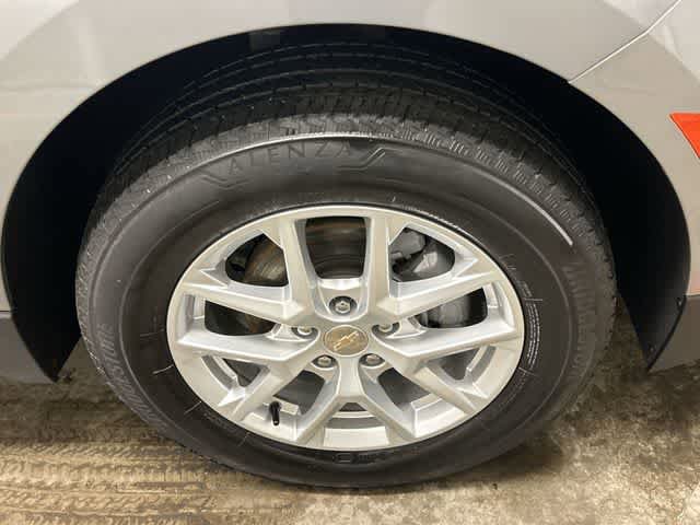 Used 2024 Chevrolet Equinox LT AWD/4WD image 5