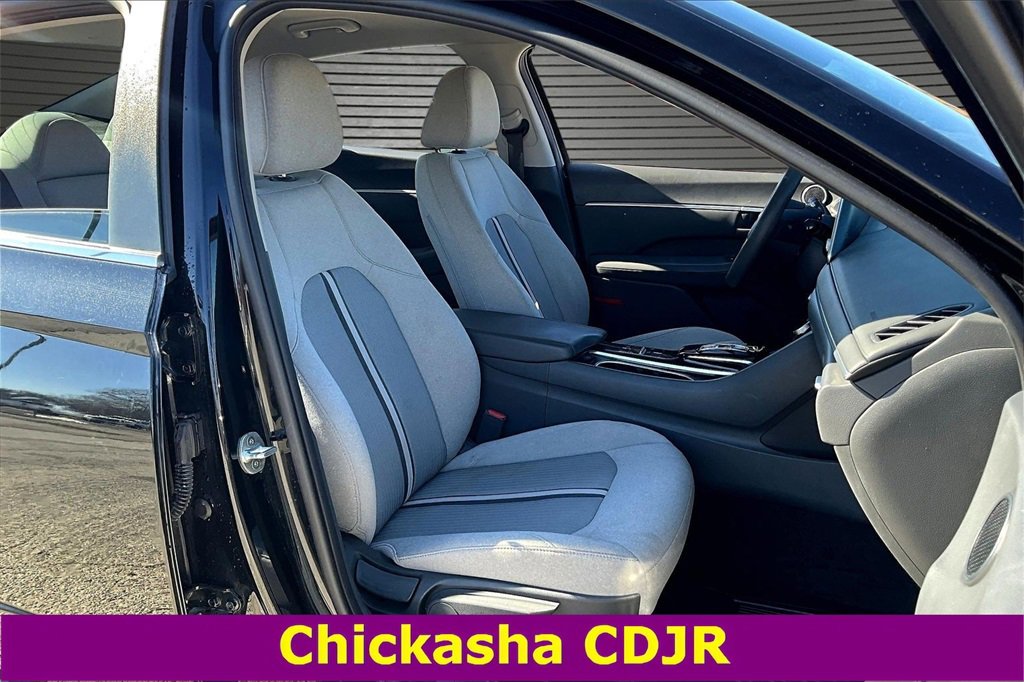 Used 2020 Hyundai Sonata SEL w/ Cargo Package image 27