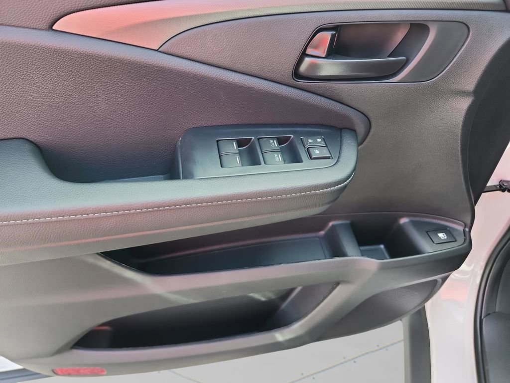 New 2026 Honda Ridgeline Sport image 23