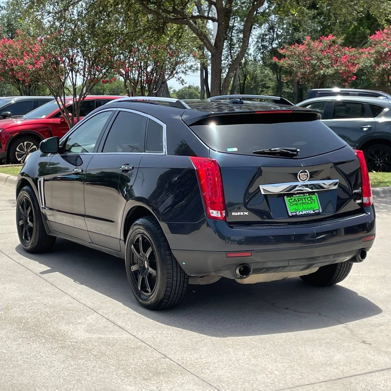 Used 2016 Cadillac SRX Luxury FWD image 4