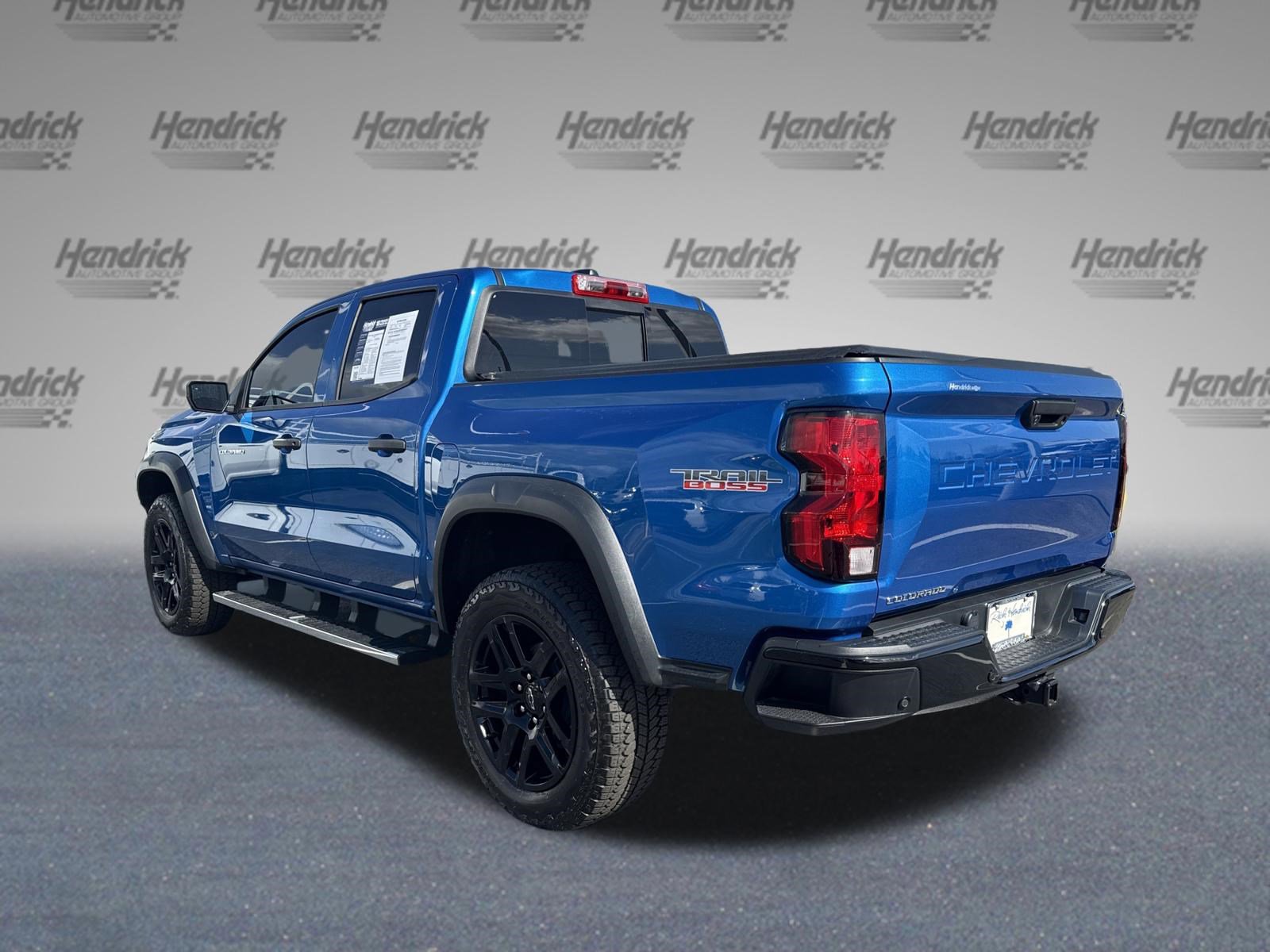 Used 2024 Chevrolet Colorado Trail Boss w/ Technology Package image 8