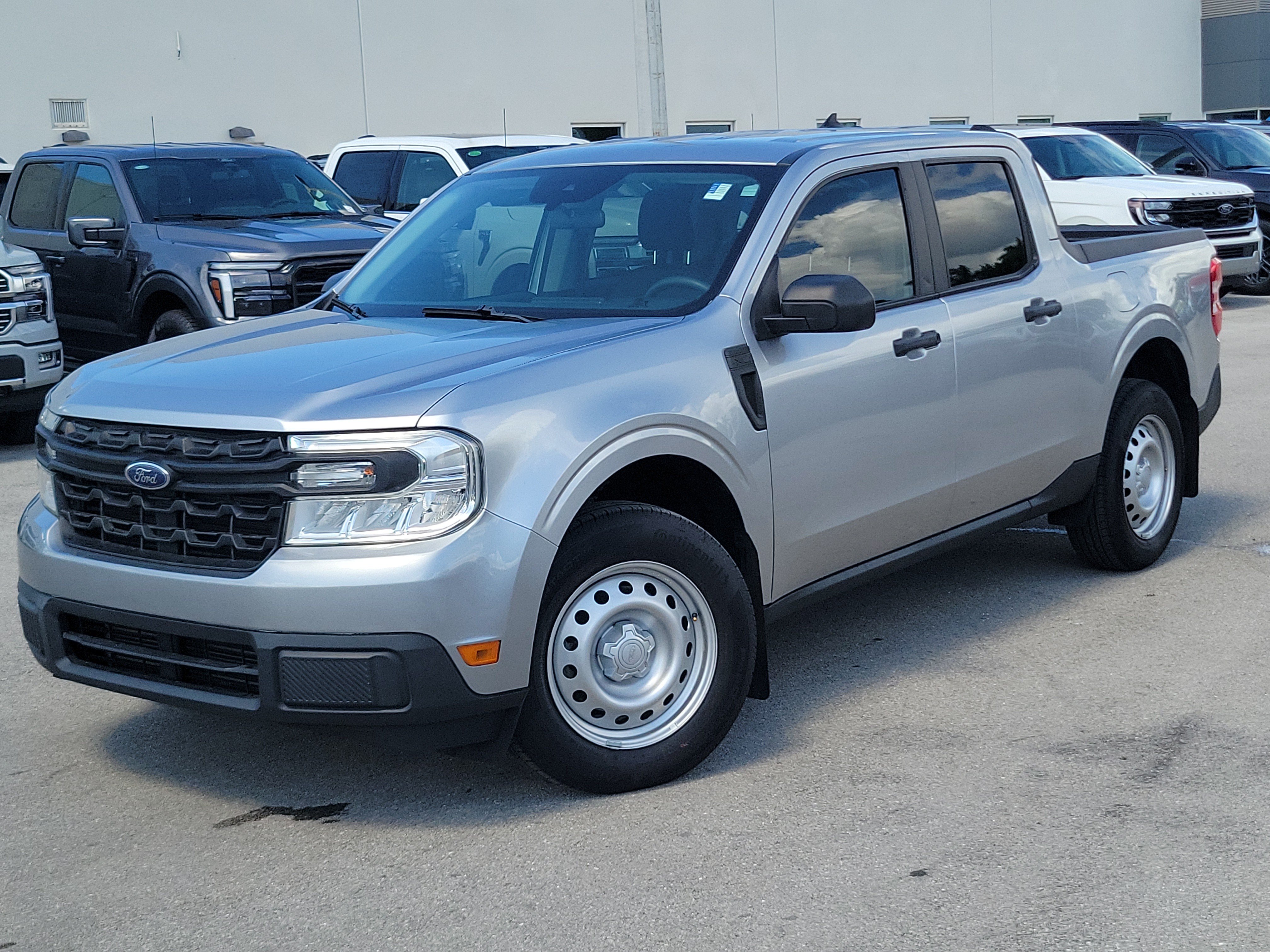 Used 2022 Ford Maverick XL