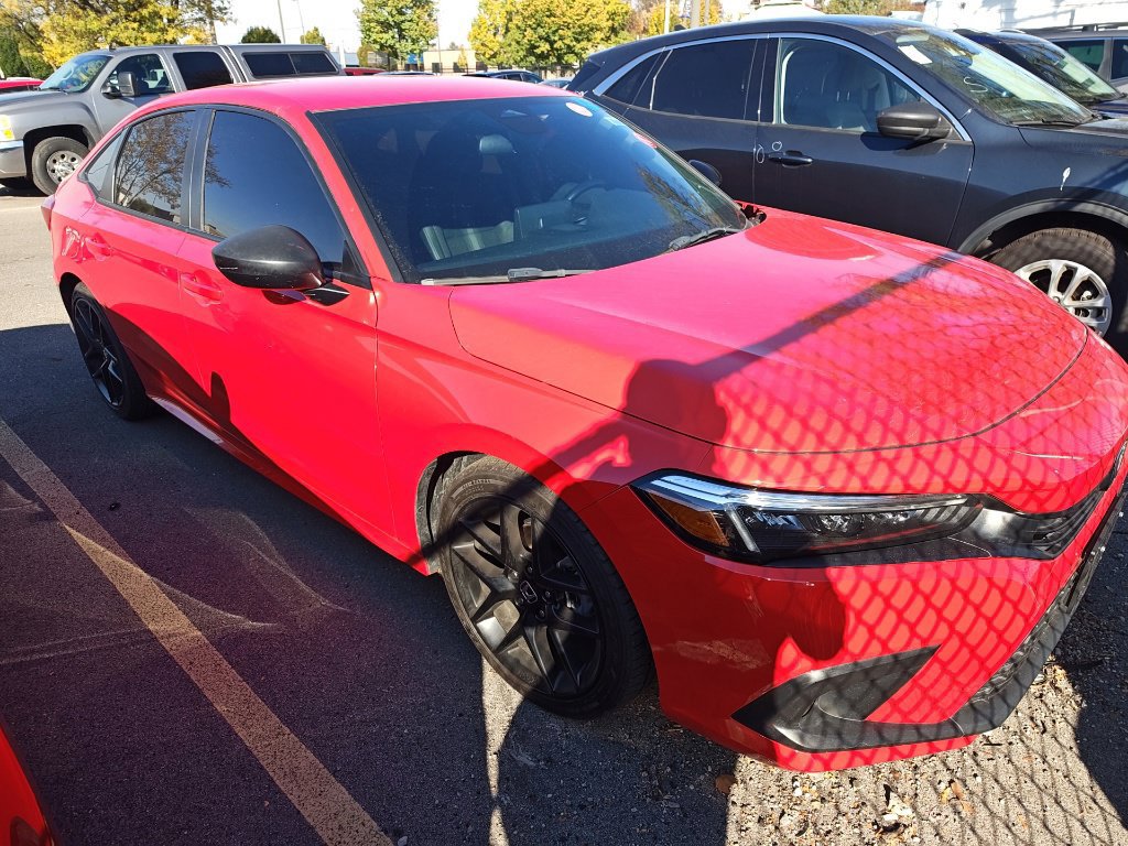 Used 2023 Honda Civic Sport image 3