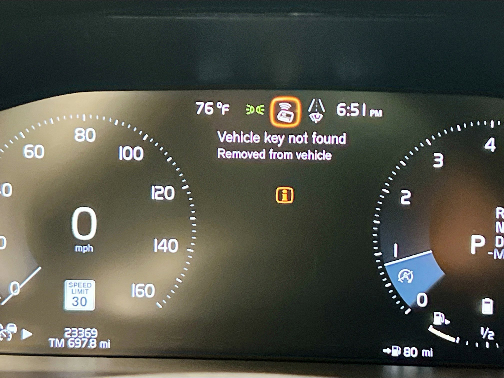 Used 2022 Volvo S60 B5 Inscription image 23