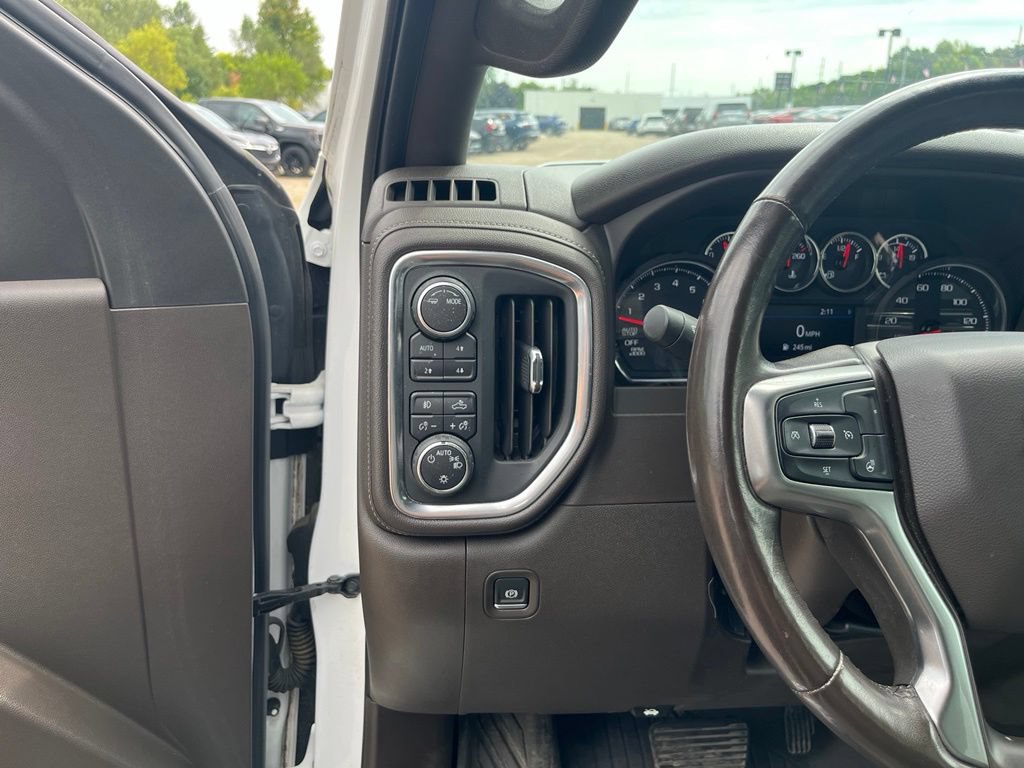 Used 2020 Chevrolet Silverado 1500 LT Trail Boss AWD/4WD image 23