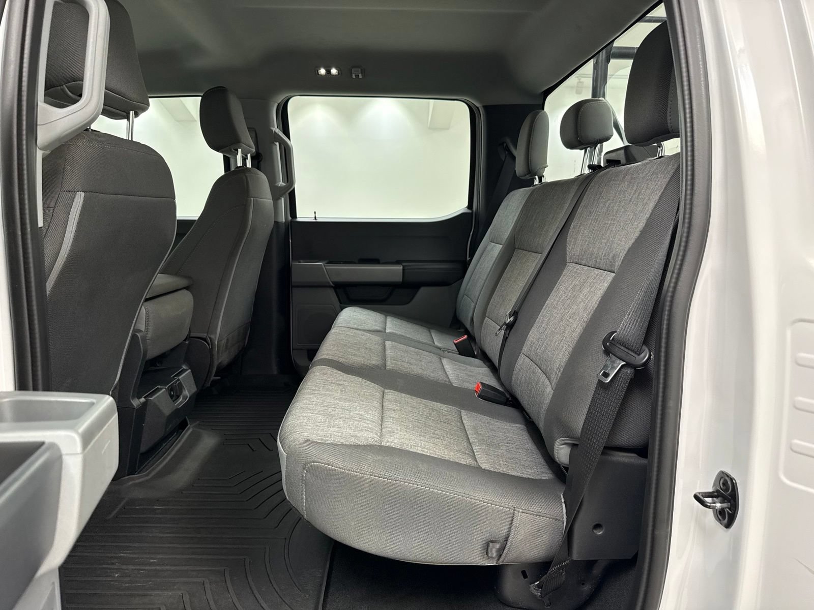 Used 2023 Ford F250 XL w/ STX Appearance Package AWD/4WD image 25