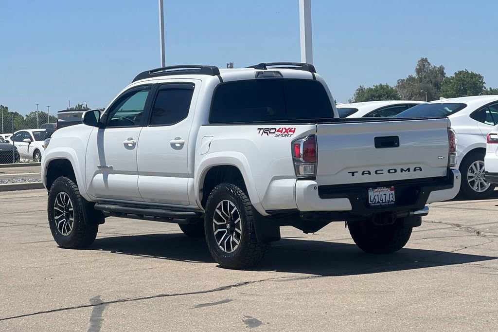 Used 2022 Toyota Tacoma TRD Sport w/ Technology Package AWD/4WD image 7